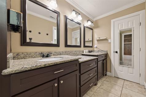 11414 Meadow Lake Drive Houston TX 77077