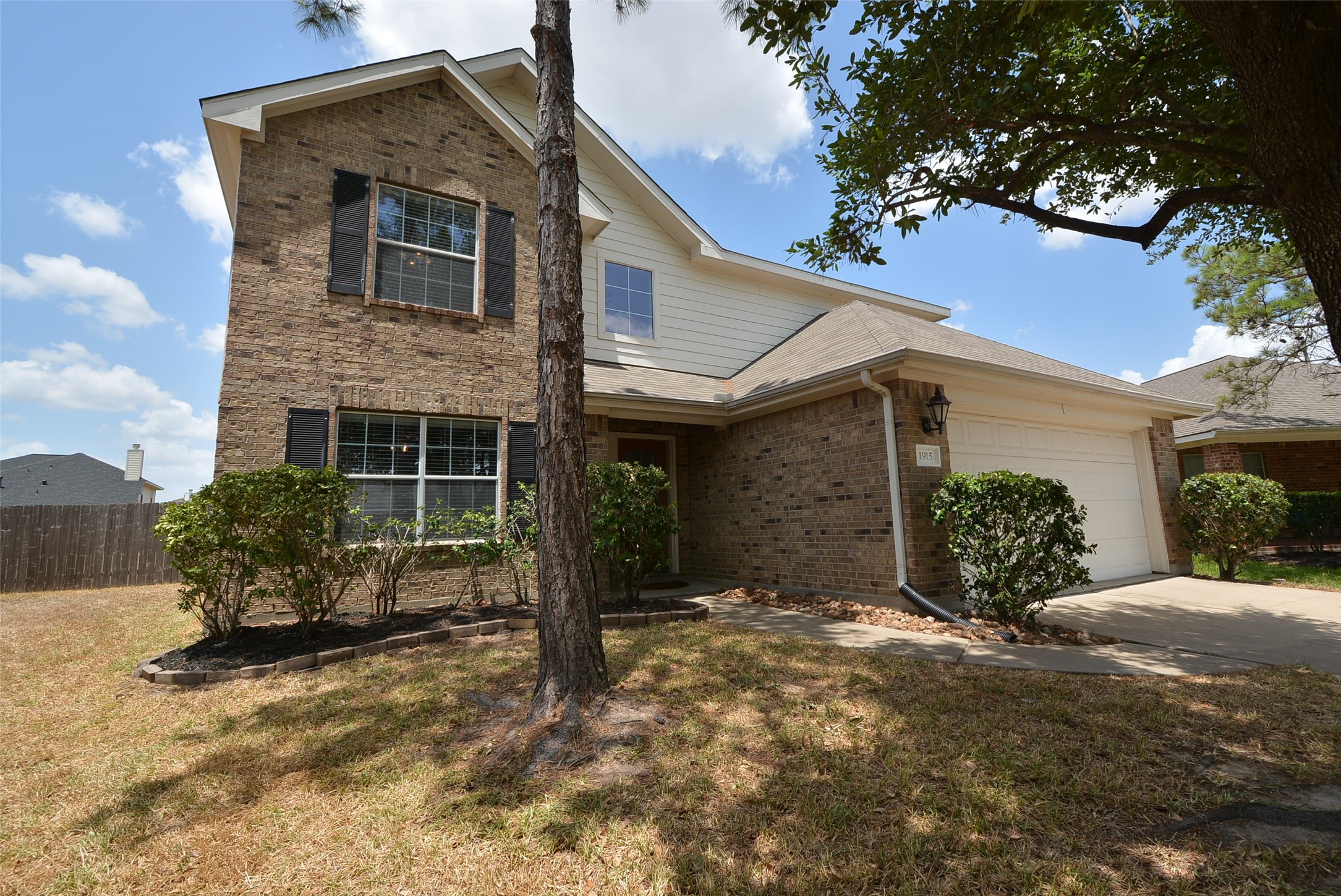 1915 Palmetto Park Court Katy TX 77493