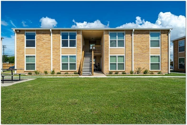 200 Avenue A 100 Aransas Pass TX 78336