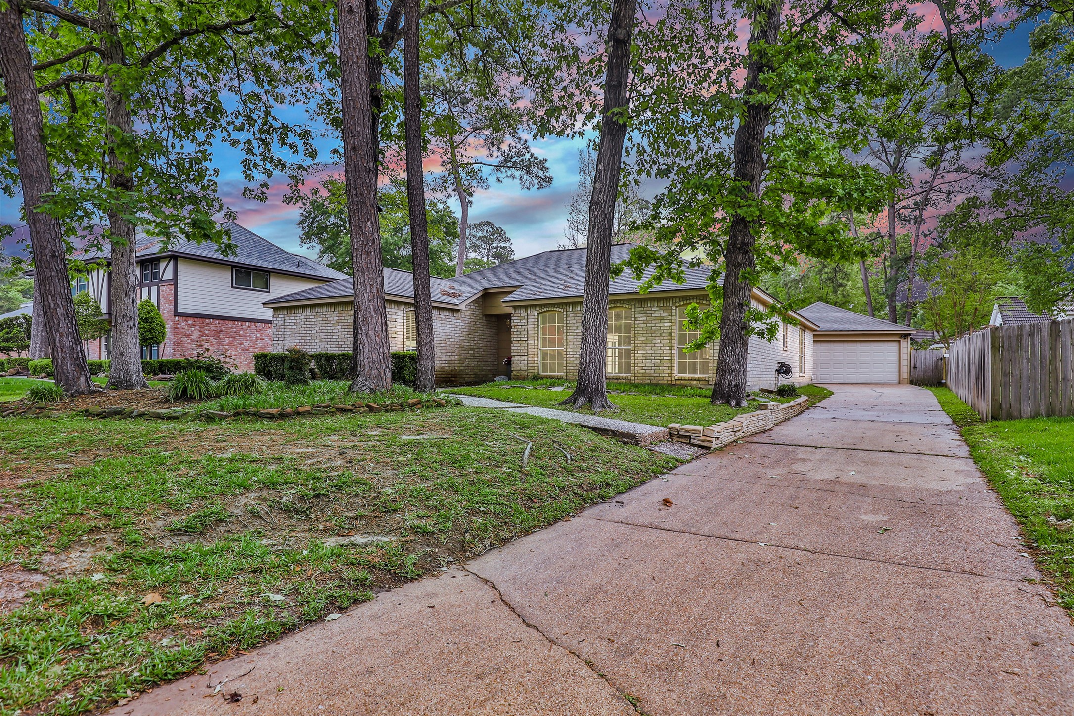 3426 Riverwood Park Drive Kingwood TX 77345