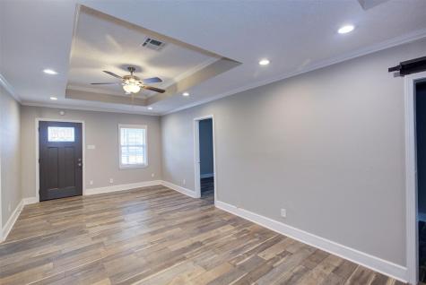 4220 Delhi Street Houston TX 77022