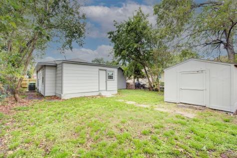 4220 Delhi Street Houston TX 77022