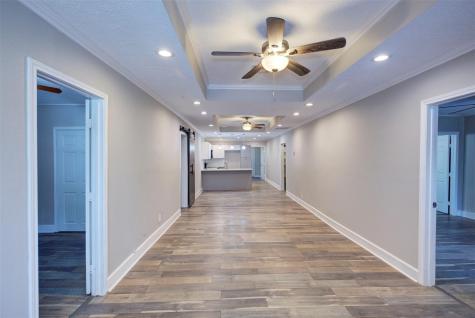 4220 Delhi Street Houston TX 77022