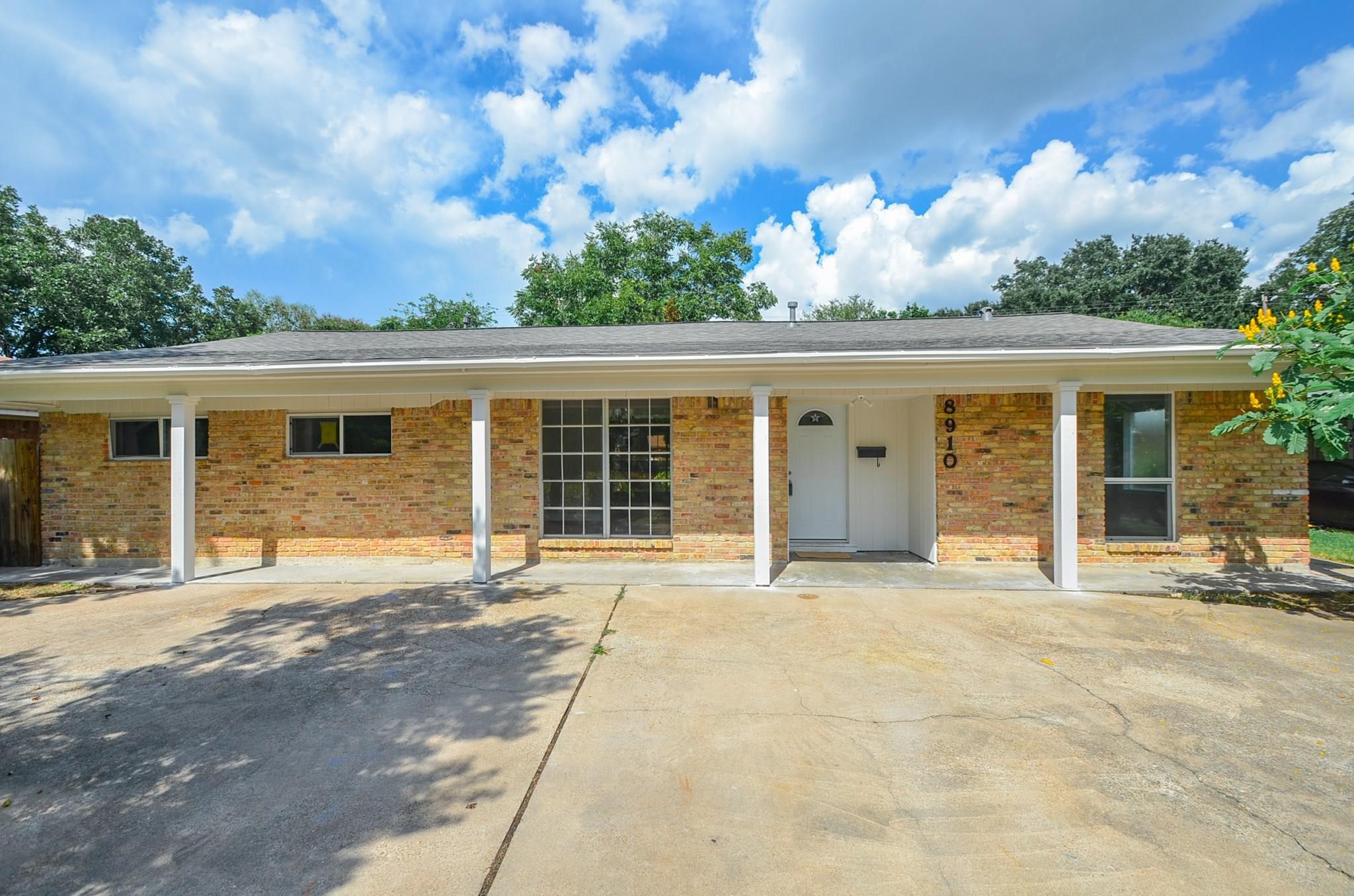 8910 Reamer Street Houston TX 77074