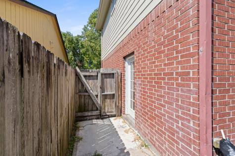 12326 Kings Chase Drive Houston TX 77044