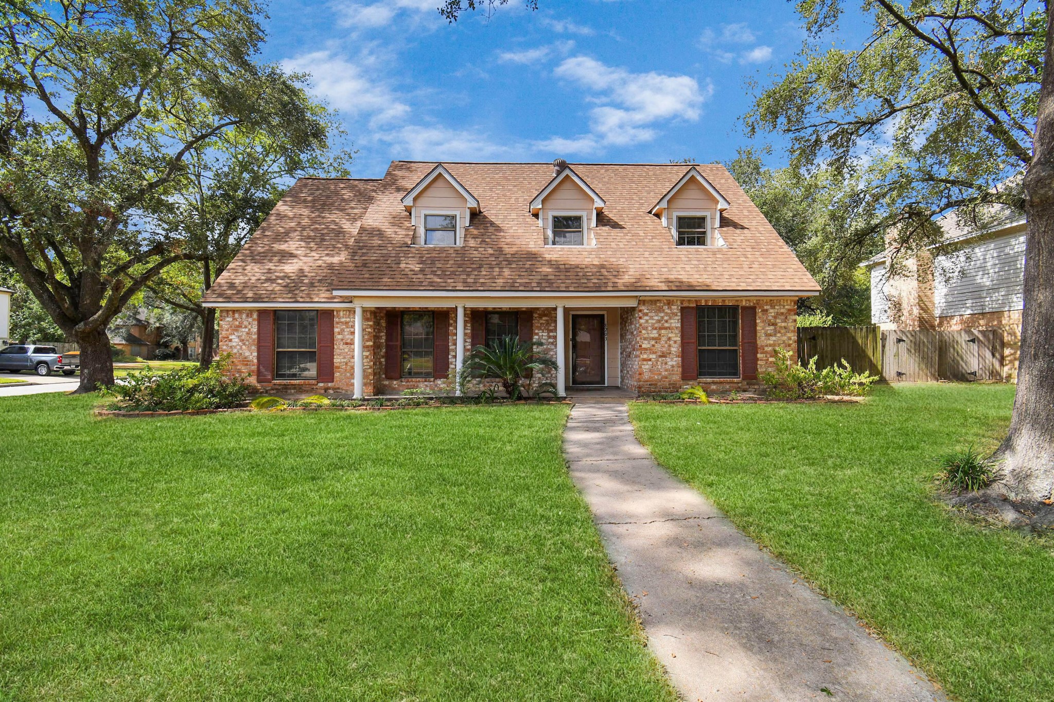 8203 Tiger Lane Houston TX 77040