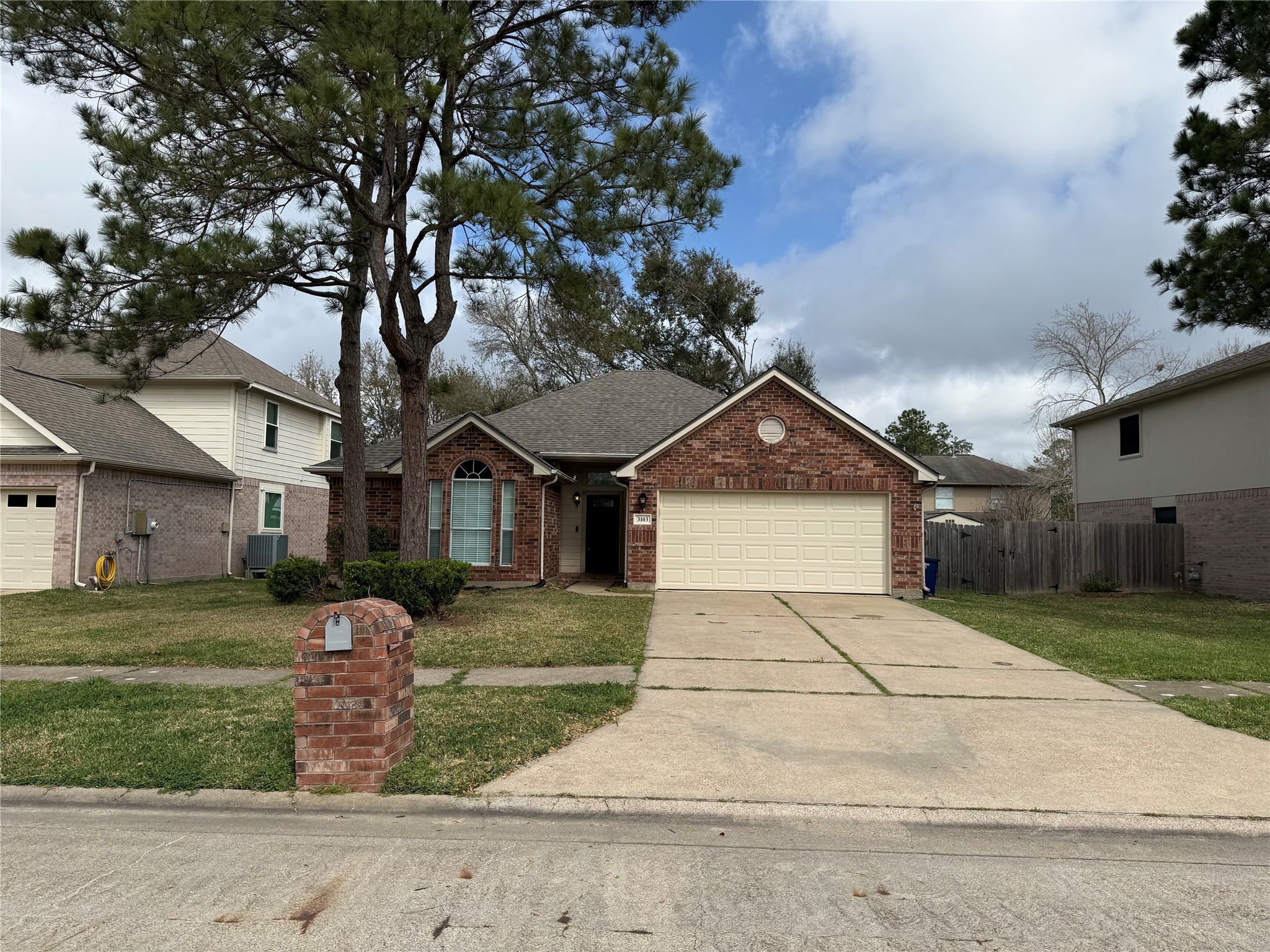 3103 Bay Creek Drive Dickinson TX 77539