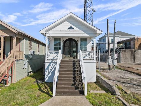 912 32nd Street Galveston TX 77550