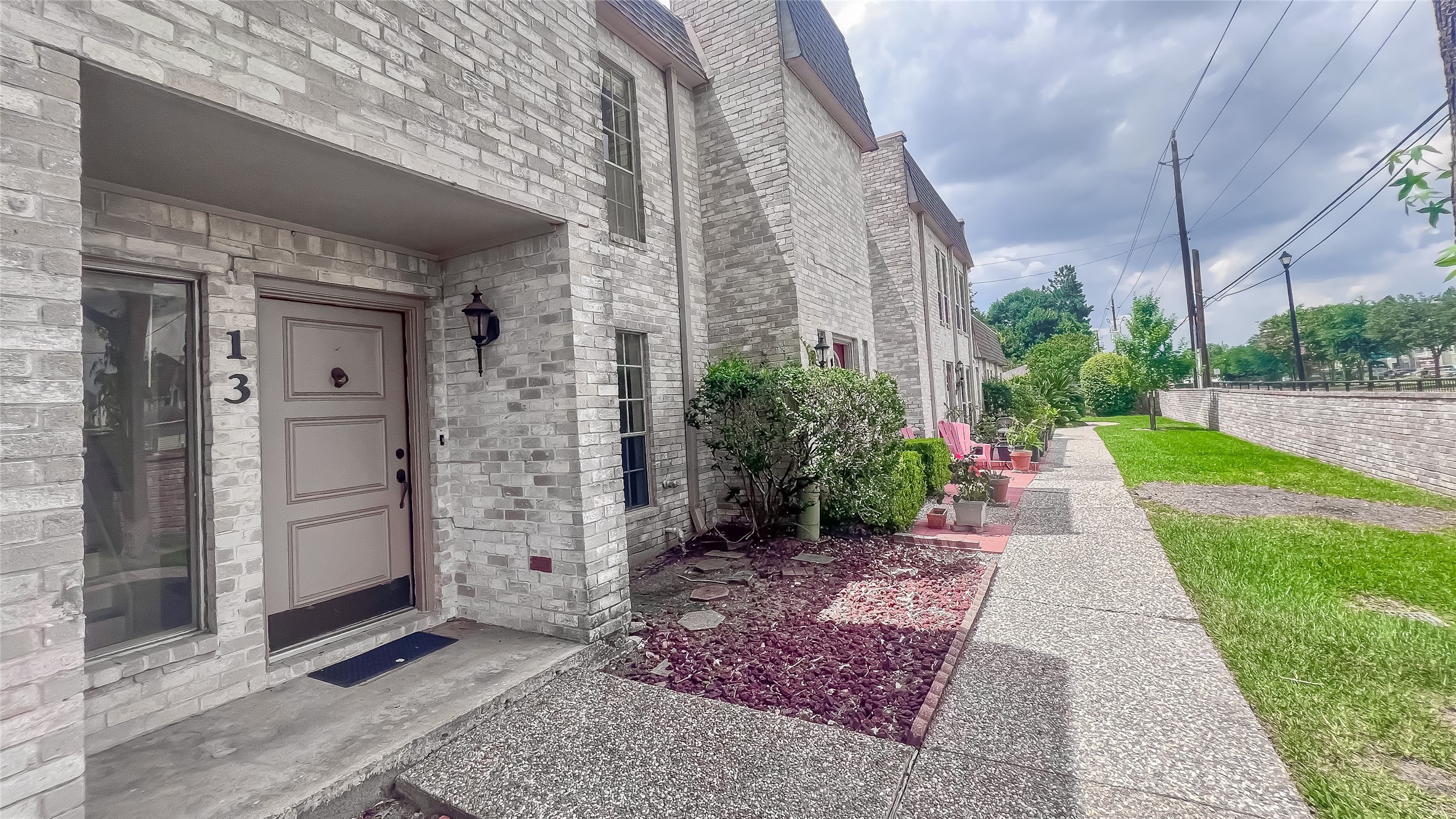 13 River Creek Way Sugar Land TX 77478