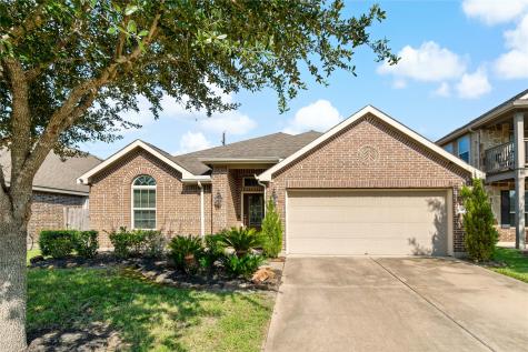 4927 Applewood Crest Lane Rosharon TX 77583