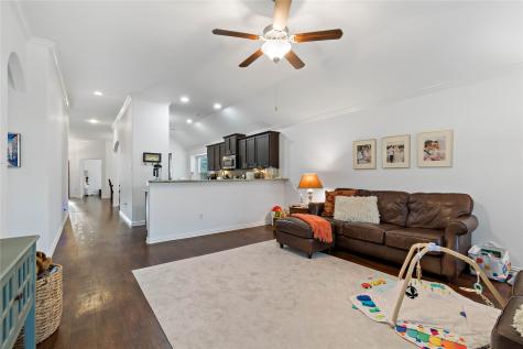 4927 Applewood Crest Lane Rosharon TX 77583