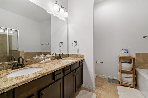 4927 Applewood Crest Lane Rosharon TX 77583