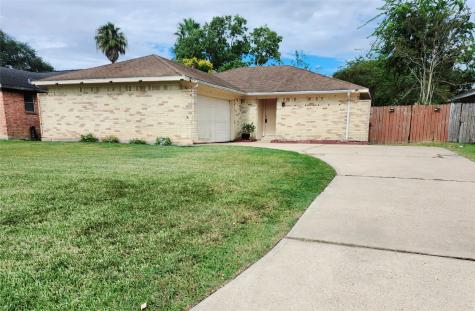 322 Windward Drive League City TX 77573