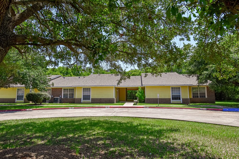 1803 Gray Street Palacios TX 77465