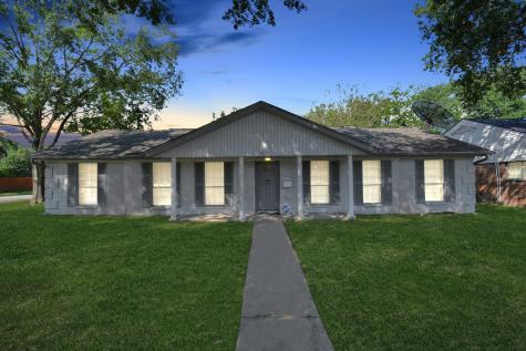 1725 Crestdale Drive Houston TX 77080