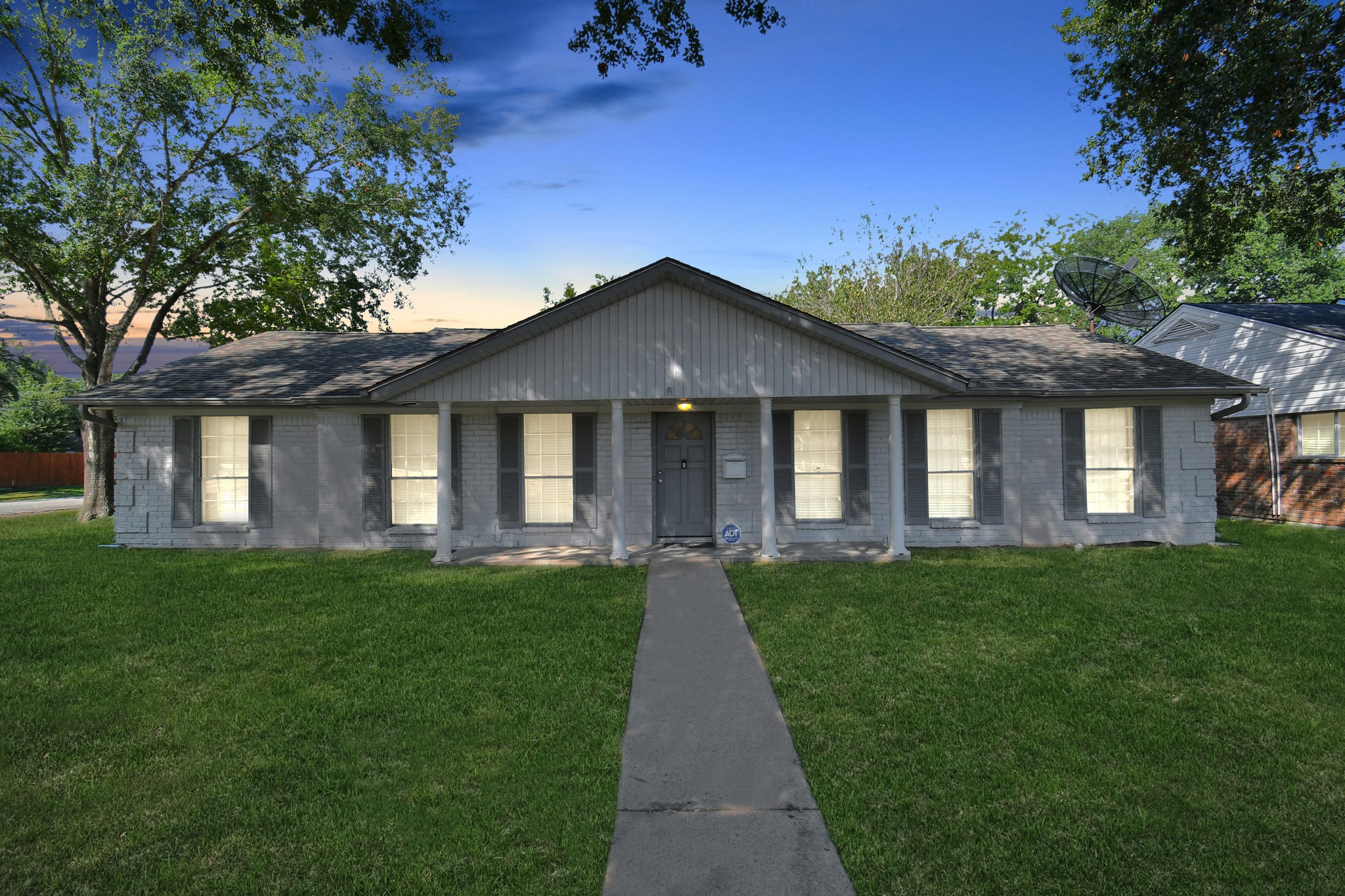 1725 Crestdale Drive Houston TX 77080