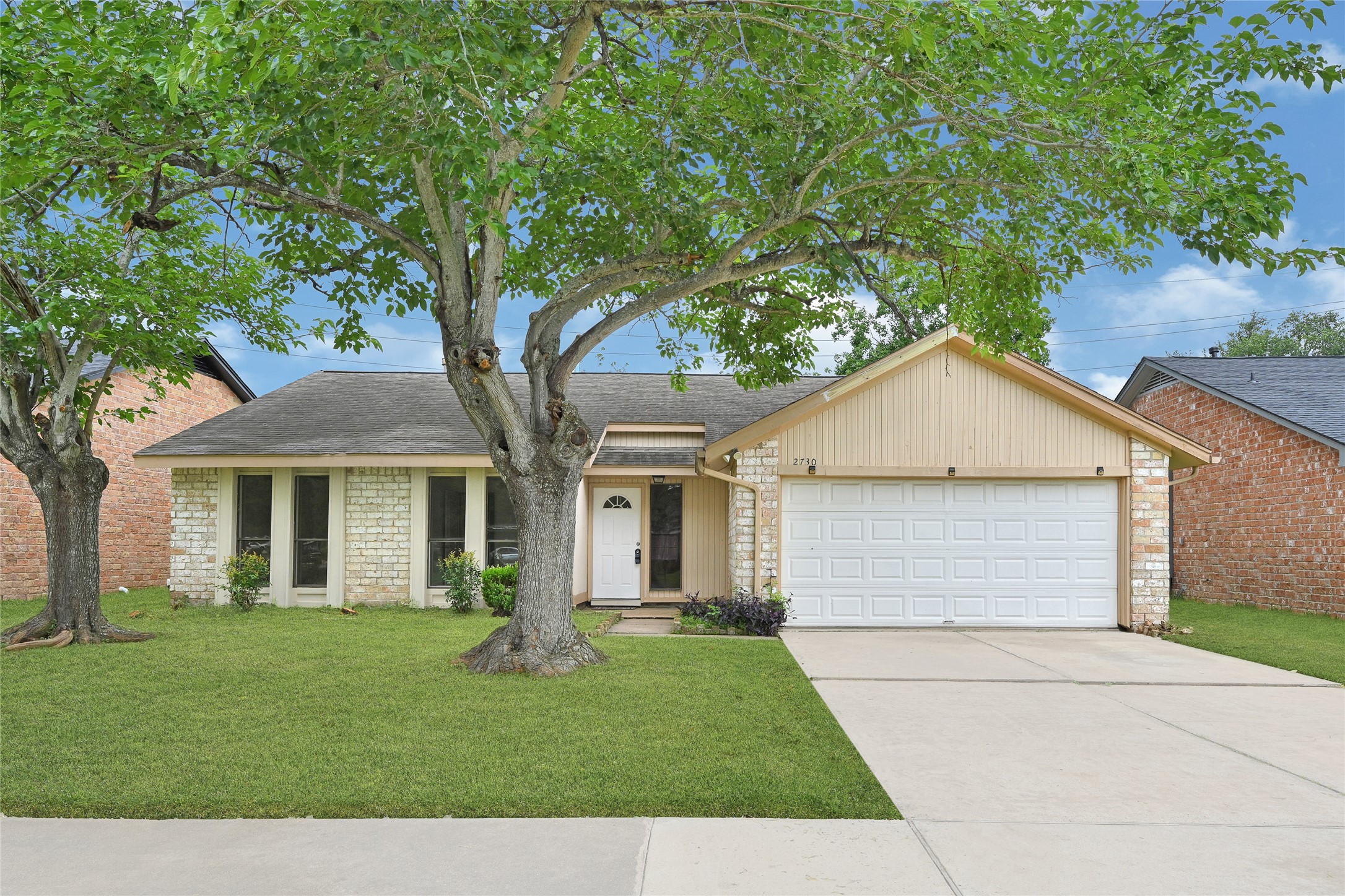 2730 Mesquite Drive Sugar Land TX 77479