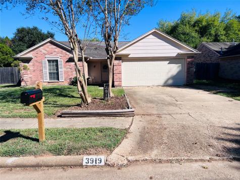 3919 Frontier Drive Sugar Land TX 77479