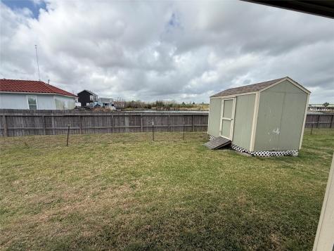2724 Avenue D Avenue 4 San Leon TX 77539