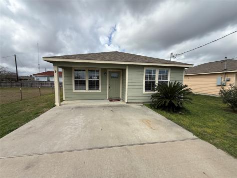 2724 Avenue D Avenue 4 San Leon TX 77539