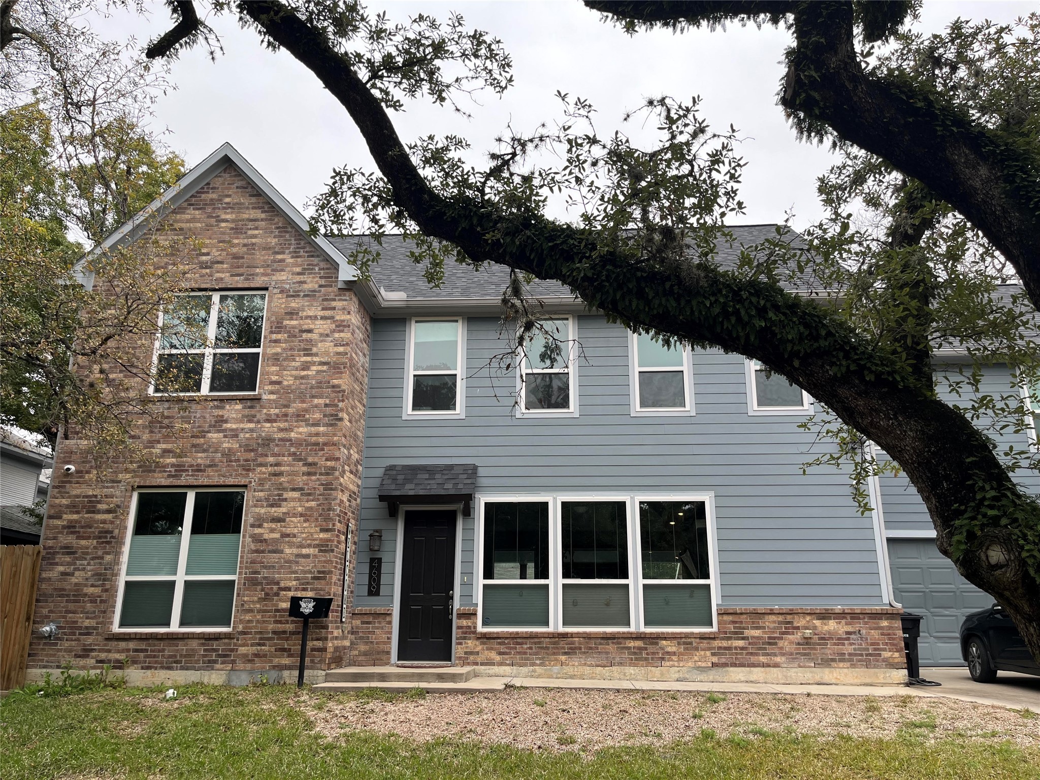 4609 Mckinney Street Houston TX 77023