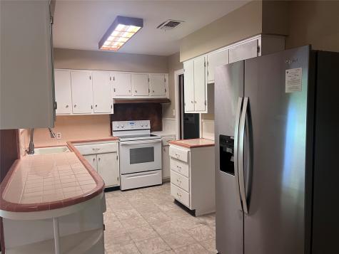 401 Tennie Avenue Wharton TX 77488