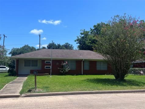 401 Tennie Avenue Wharton TX 77488