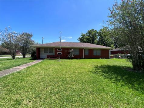 401 Tennie Avenue Wharton TX 77488