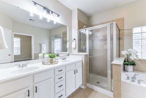 3303 Aspenbrook Court Pearland TX 77581