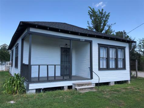 1118 W Cavalcade Street Houston TX 77009