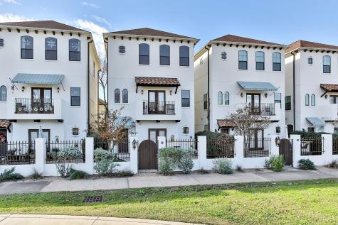 905 W 22nd Street C Houston TX 77008