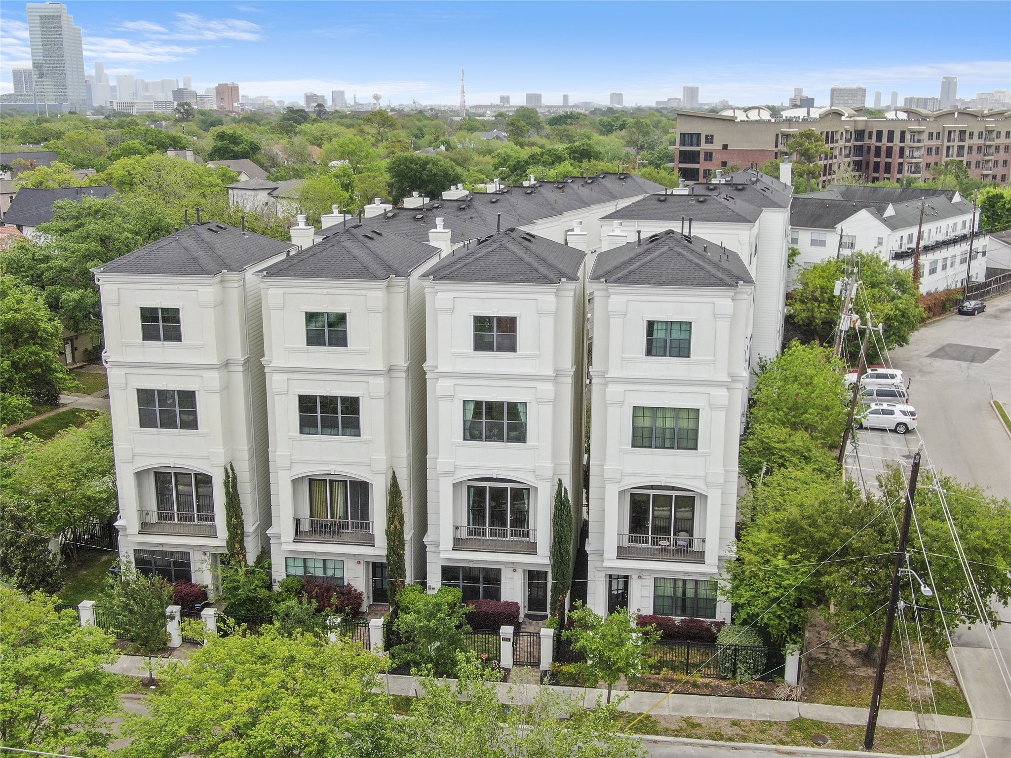 5307 Weslayan Street Houston TX 77005