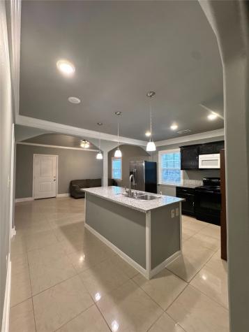 58 County Road 3560 Cleveland TX 77327