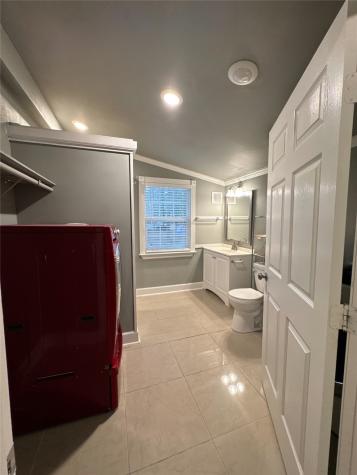 58 County Road 3560 Cleveland TX 77327