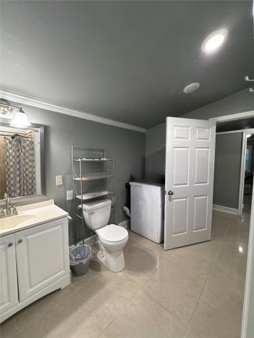58 County Road 3560 Cleveland TX 77327