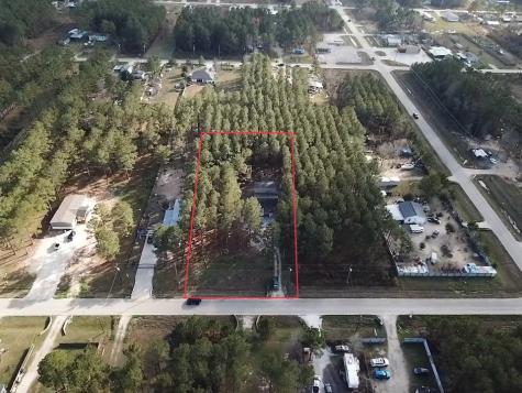 58 County Road 3560 Cleveland TX 77327