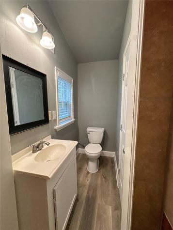 58 County Road 3560 Cleveland TX 77327