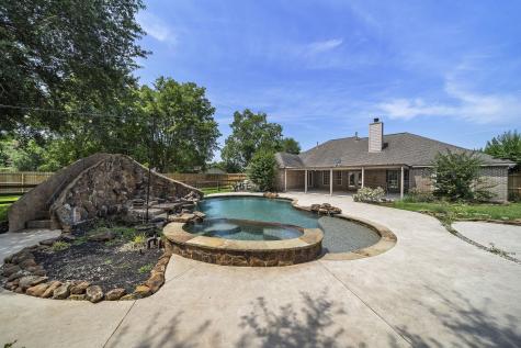 22218 Sierra Madre Street Crosby TX 77532