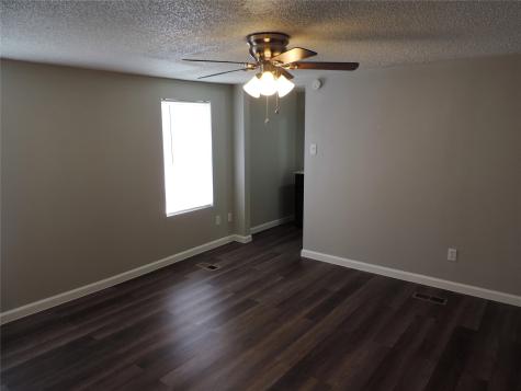 1668 Fm 2518 85 Cleveland TX 77327
