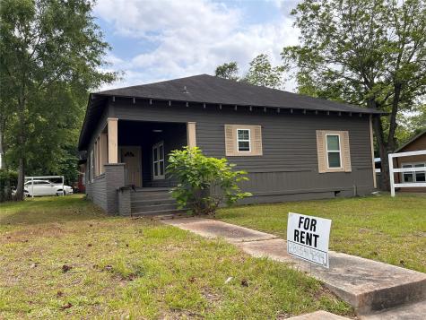 401 W Bluff Street Woodville TX 75979