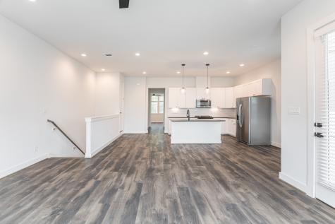 5715 White Magnolia Street Houston TX 77091