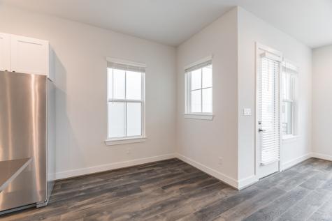 5715 White Magnolia Street Houston TX 77091