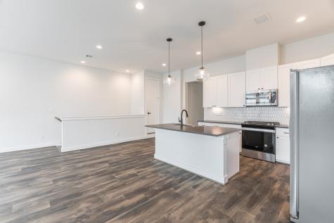 5715 White Magnolia Street Houston TX 77091