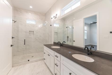 5715 White Magnolia Street Houston TX 77091