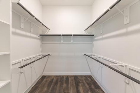 5715 White Magnolia Street Houston TX 77091