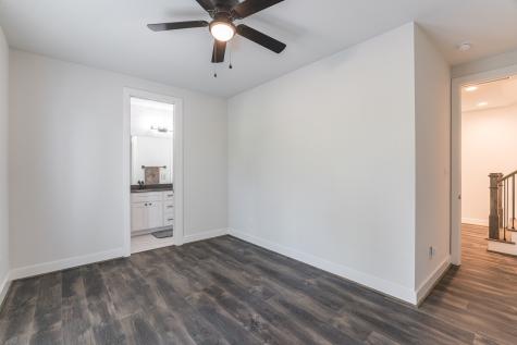 5715 White Magnolia Street Houston TX 77091