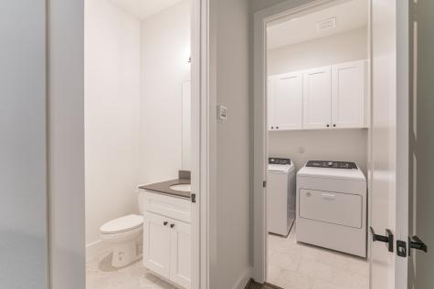 5715 White Magnolia Street Houston TX 77091