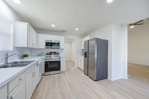 1419 Hidden Canyon Road Katy TX 77450