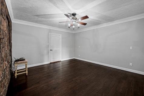 4811 Falvey Street Houston TX 77017