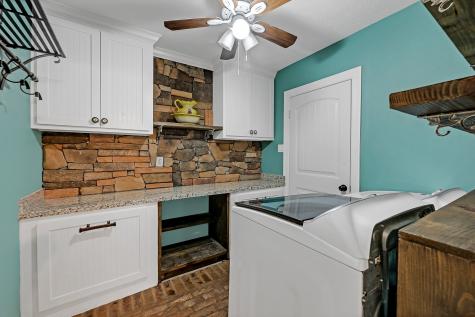 4811 Falvey Street Houston TX 77017